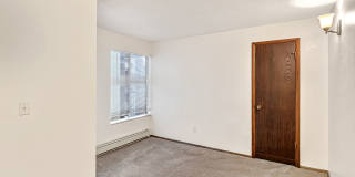 Easy Living Starts Here | 2 Bedroom Lakeside Condo Gallery 9
