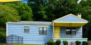 Cozy 2BR/1BA Home with Fireplace & Spacious Living Area Gallery 1