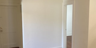 604 6th Ave #10 Gallery 1