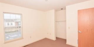 1001 Hot Point Commons Gallery 1