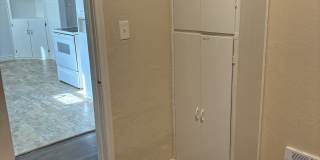 394 Warren Avenue Gallery 11