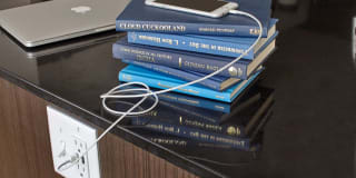 Ambassador Gallery 23