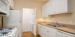 2212 Watermarke Gallery 2