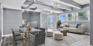 4332 Collins Ave Gallery 1