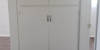 565 Roberts Street lot: C Gallery 21