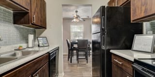 WatersEdge Denton Apartments Gallery 2