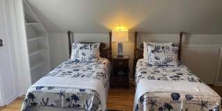 300 4th Avenue Gallery 25