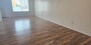 2 bedroom unit near UNM Gallery 1