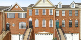 22616 WELBORNE MANOR Square Gallery 1