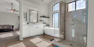 5633 West Bloomfield Road Gallery 50
