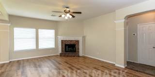 212 Crowfoot Gallery 8