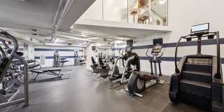 909 Apartments Gallery 23