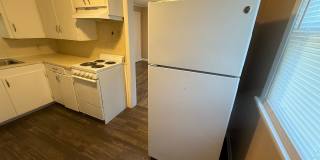 1-bed/1-bath Duplex! Gallery 6