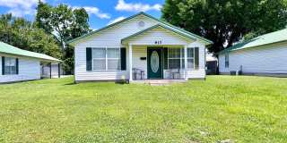 Clean & Comfortable 2 Bedroom Home in McAlester Gallery 1
