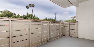 Ladera Woods Gallery 102