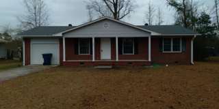 3 Bedroom, 1.5 bath house with one car garage Gallery 1