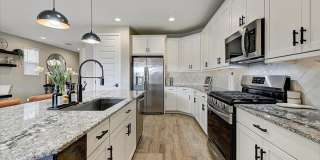 2053 W Lonesome Trail Gallery 10