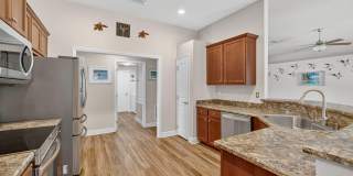 5547 NW Cordrey Street Gallery 13