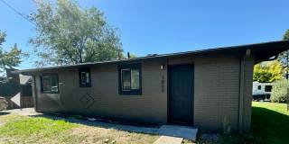 2 Bed 1 Bath Duplex with Garage, Gallery 1