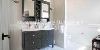 Modern Bungalow walking distance to Fountain Square! Gallery 8
