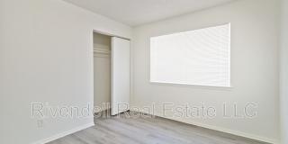 363 Geneva St Gallery 9