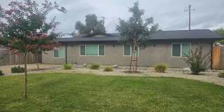 Modern 4-Bedroom House in the Heart of Redding Available Now! Gallery 1