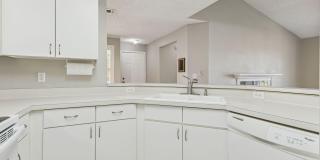 800 IRONWOOD Drive Gallery 13