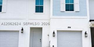 894 NE Trailside Run Gallery 1