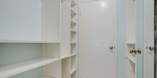 1220 Park Avenue W Gallery 17