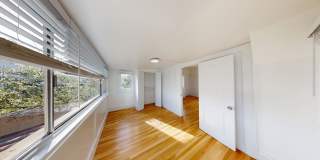 1077  Ashbury Sreeet Gallery 4