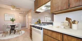 Brentwood Apartments Gallery 11