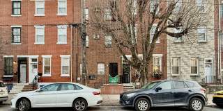 2528 Christian Street - 3rd floor Gallery 1