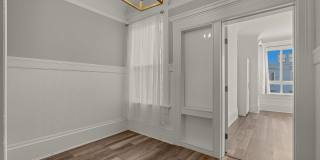 1614 Washington Street Gallery 23