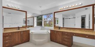 10974 N Danbury Way Gallery 13