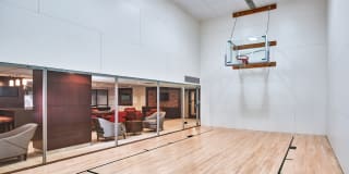 Courtland Towers Gallery 18