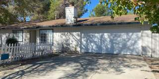 Lake Los Angeles 3 bedroom Gallery 1