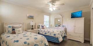 1205 E PEPPERTREE Drive Gallery 26