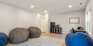 Beautiful Southern Village townhome - Furnished - Mid / Long Term lease options Gallery 36