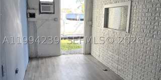 1824 Monroe St Gallery 13