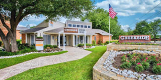 Creekside Village Gallery 1