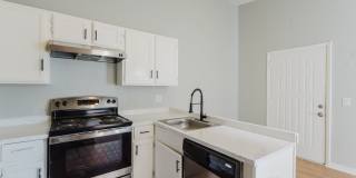 Penthouse level 1bed condo with private balcony Gallery 11