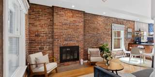 Available NOW! 3 Bedroom 1 Bath Home in Denver! Gallery 6