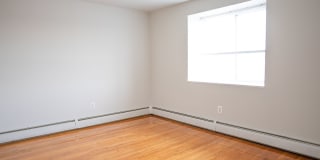 Crestwood Park II Gallery 5