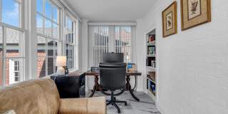 15 Russel Avenue Gallery 24