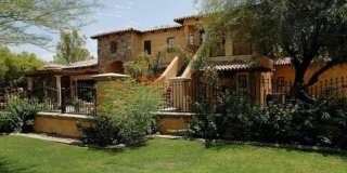 Fully Furnished! Charming 1BED/1BATH private space located in the desirable North Scottsdale ! Gallery 1