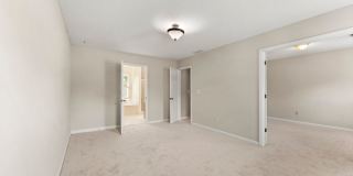 170 West Court Gallery 18