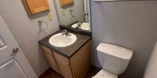 Charming 2bd  1.5ba home in South KC Gallery 6