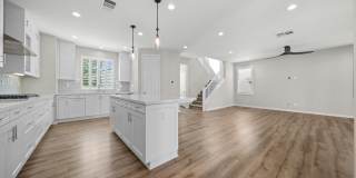 16205 Camden Circle Gallery 8