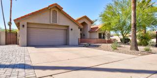 Gorgeous Remodel in Tempe close to ASU!!!  Available May 1st!!!  Great Layout!!!  Great Yard!!!  You will not be disappointed!!! Gallery 4