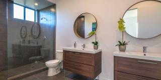 1419 S KENNETH Place Gallery 5